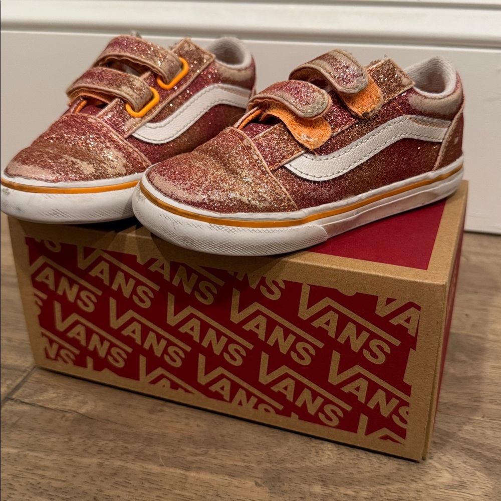 Vans little Kids' 8.5 Sparkly Orange old Skool sunrise glitter Velcro Sneakers